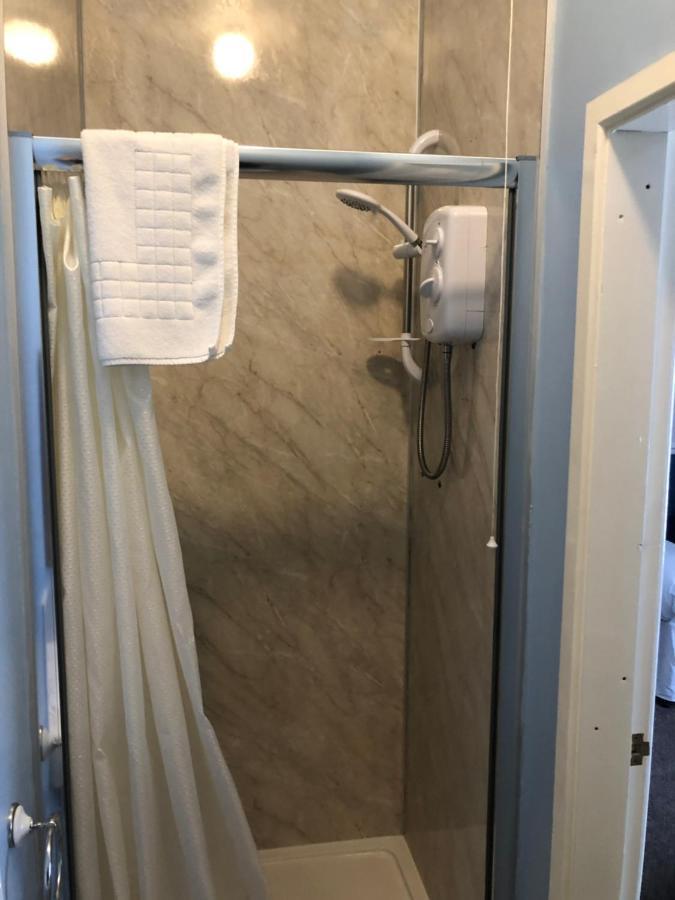 바머스 Leamington House B&B 외부 사진