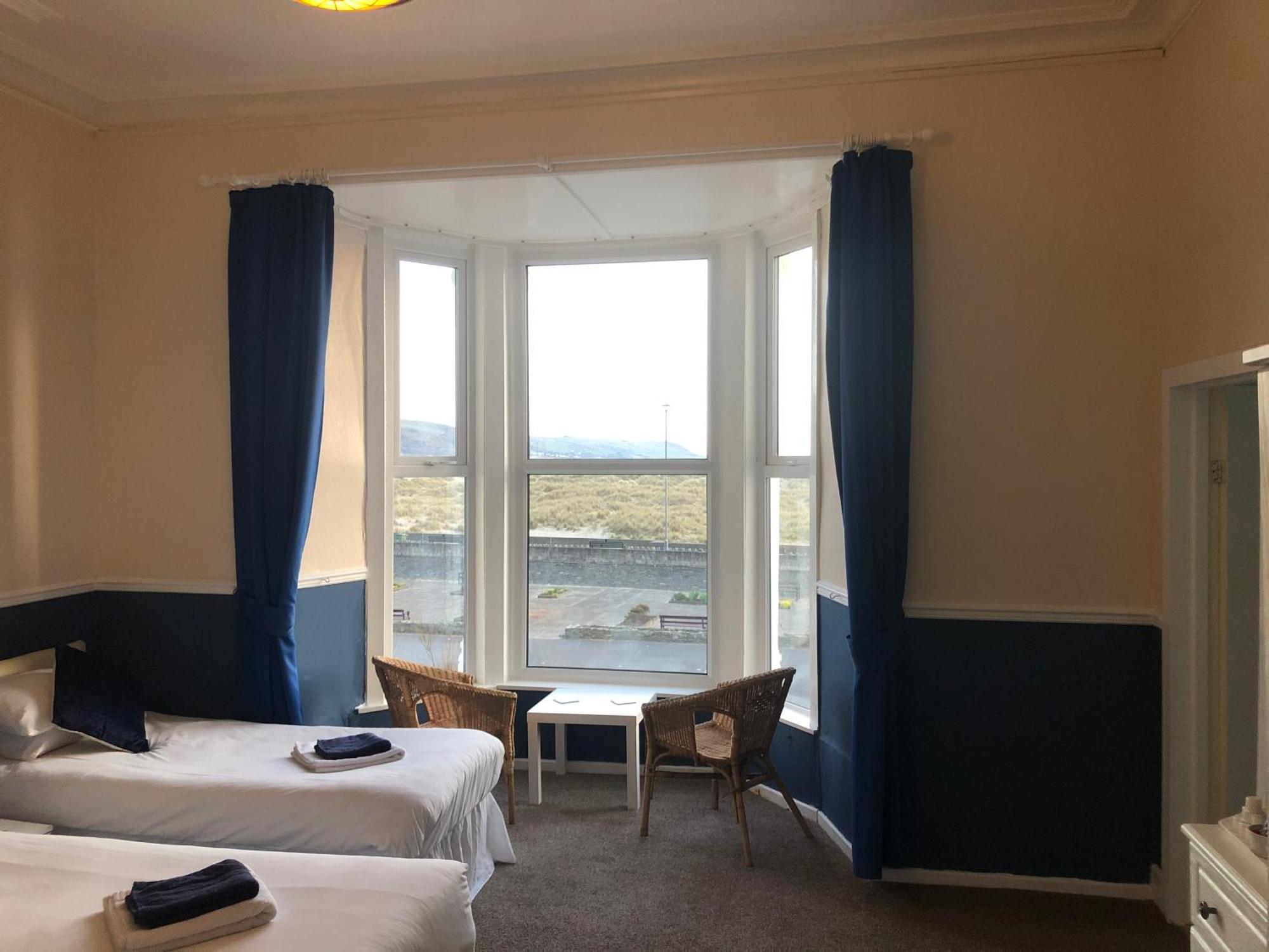 바머스 Leamington House B&B 외부 사진