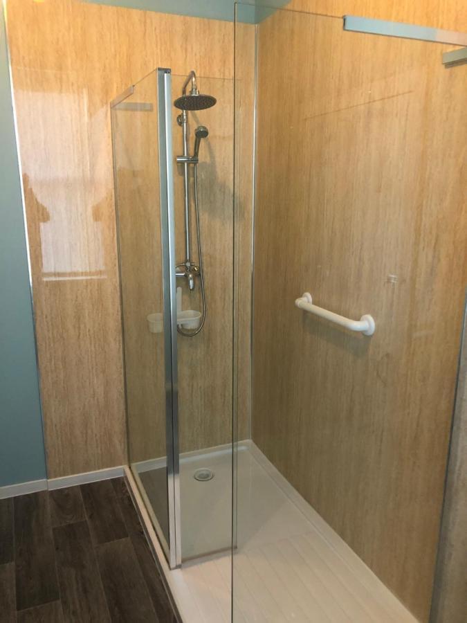 바머스 Leamington House B&B 외부 사진