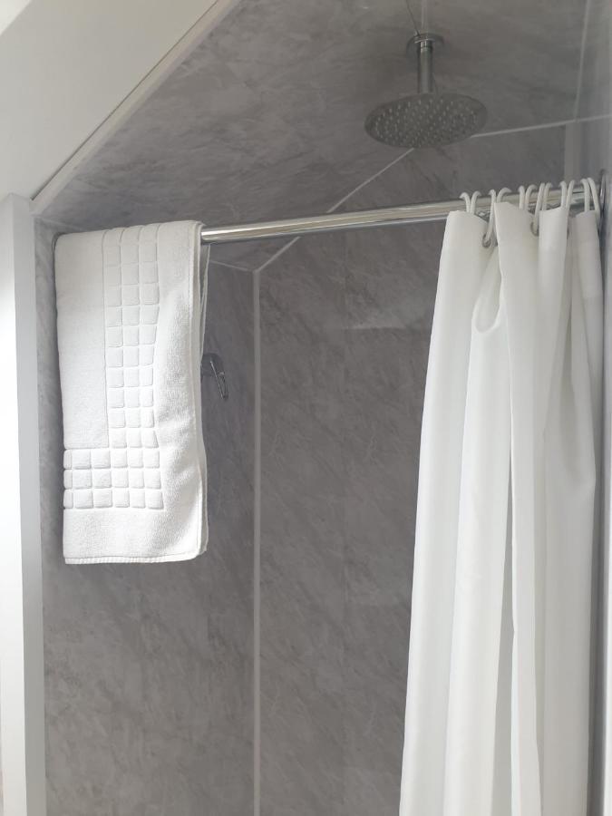 바머스 Leamington House B&B 외부 사진